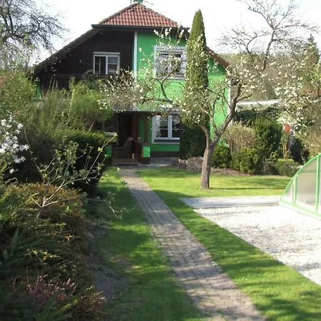 Penzion Sarka Karlovy Vary Exterior photo